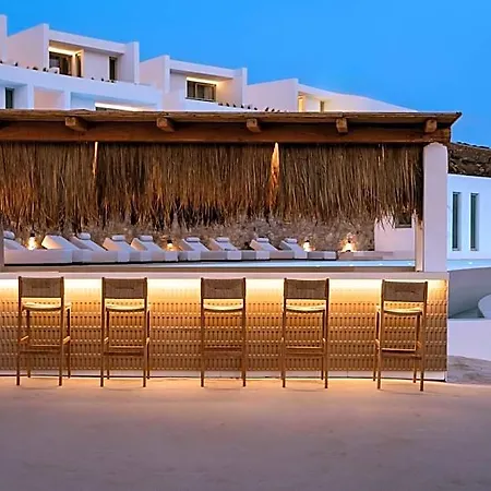 Mykonos Flow - Super Paradise Mykonos Town